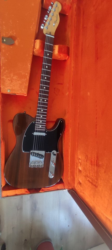 Fender Telebration 60 Anniversary Rosewood de segunda mano · Foto 10 de 10 · Barcelona · 2100 €