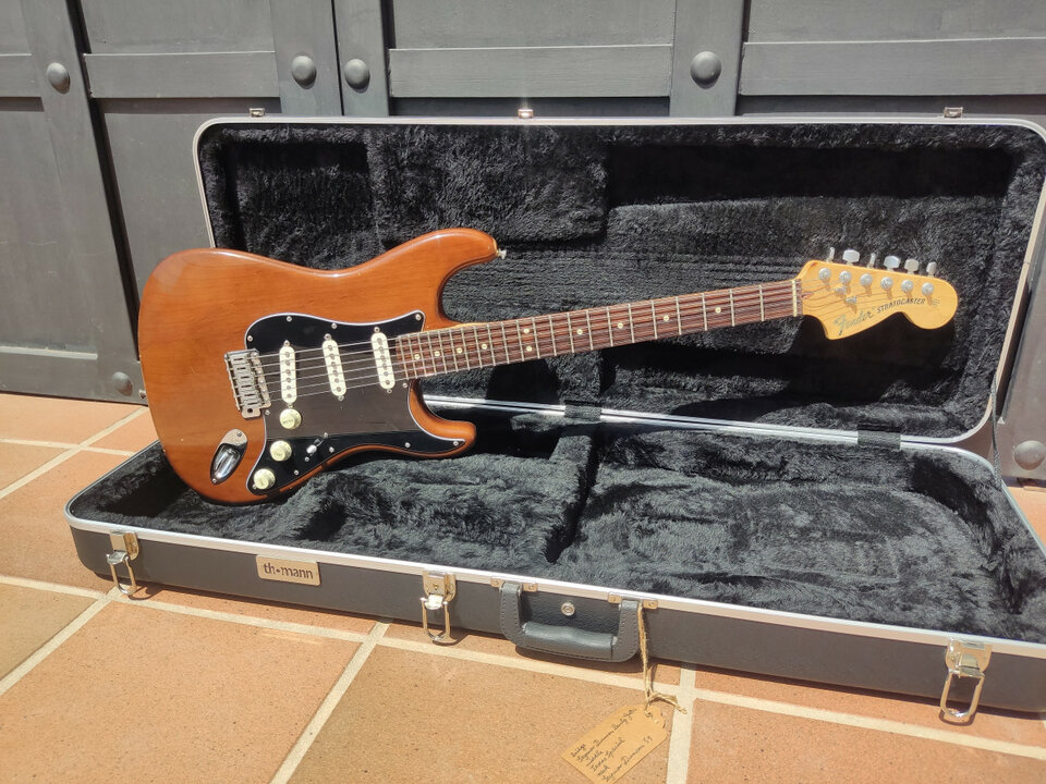 UNICA ! Fender Stratocaster USA