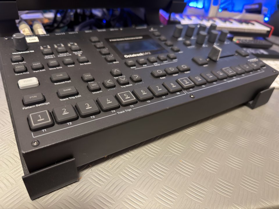Elektron Octatrack mk2 Black Edition de segunda mano · Foto 4 de 7 · Tarragona · 1100 €