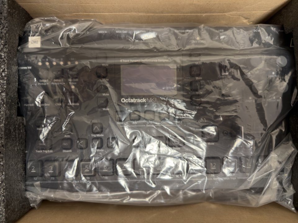 Elektron Octatrack mk2 Black Edition de segunda mano · Foto 5 de 7 · Tarragona · 1100 €