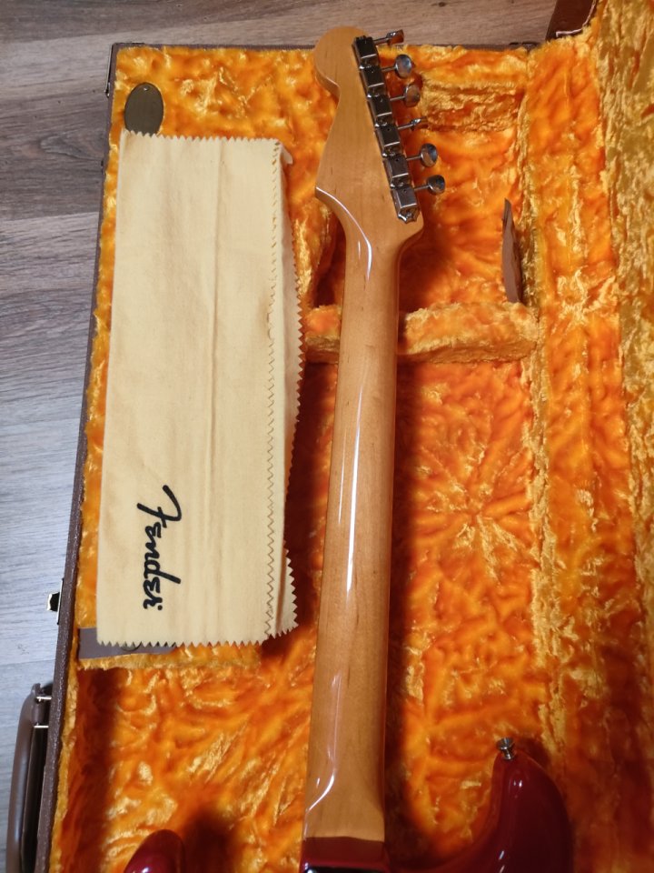 Fender Stratocaster MK Signature de segunda mano · Foto 6 de 7 · Guadalajara · 6000 €