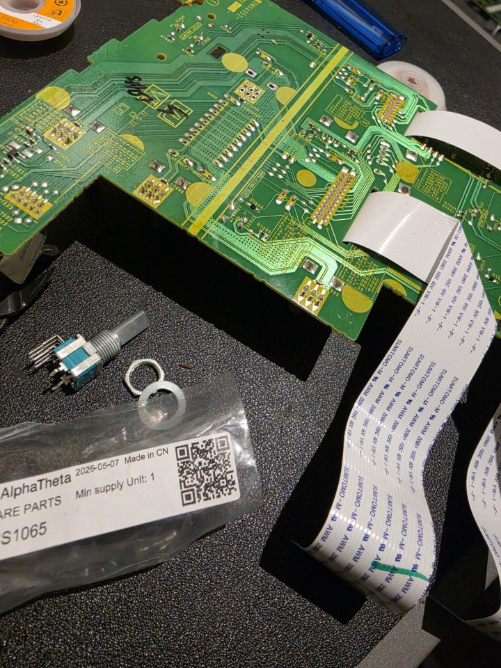 Servicio tecnico para equipos DJ, Sonido de segunda mano · Foto 1 de 4 · Barcelona