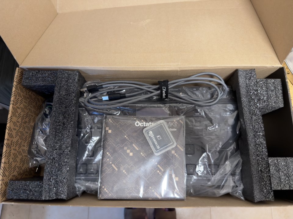 Elektron Octatrack mk2 Black Edition de segunda mano · Foto 7 de 7 · Tarragona · 1100 €