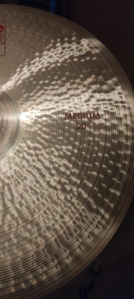 Ride Paiste 2002 medium 20". Rebajado