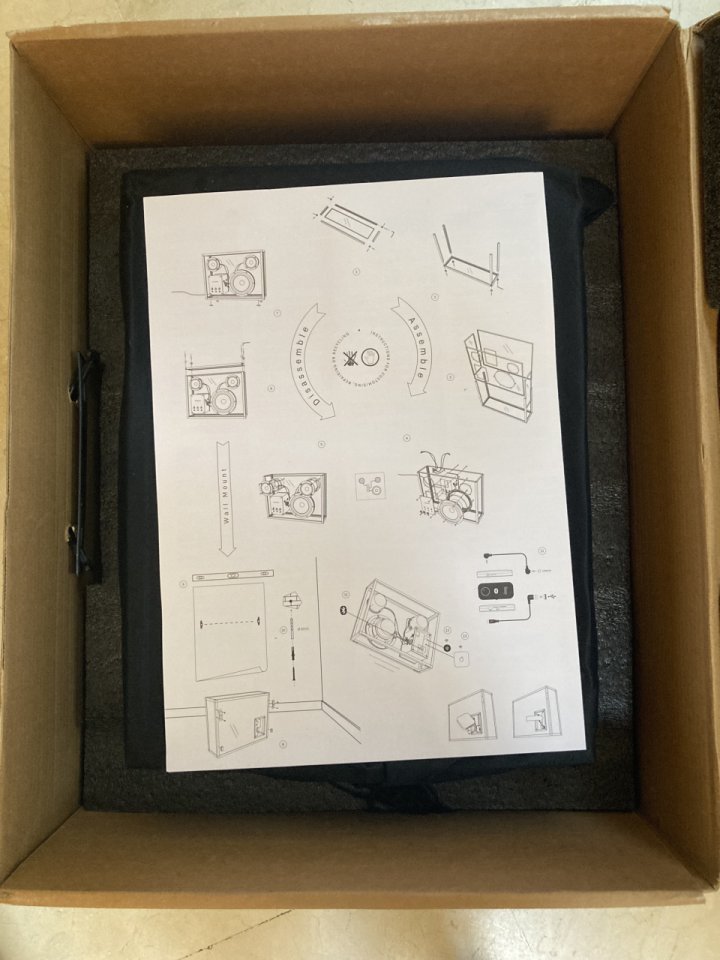 Transparent, Altavoz transparente nuevo a estreno