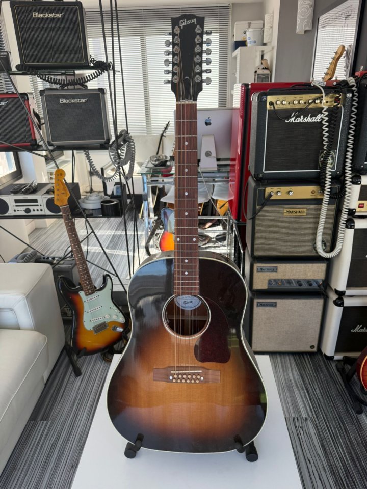 Gibson j45 12 cuerdas de segunda mano · Foto 5 de 5 · Sevilla