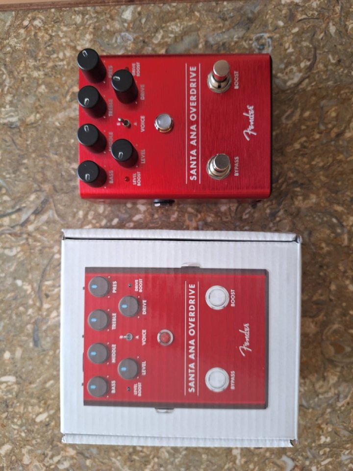 Fender Santa Ana Overdrive de segunda mano · Foto 3 de 6 · Madrid · 100 €
