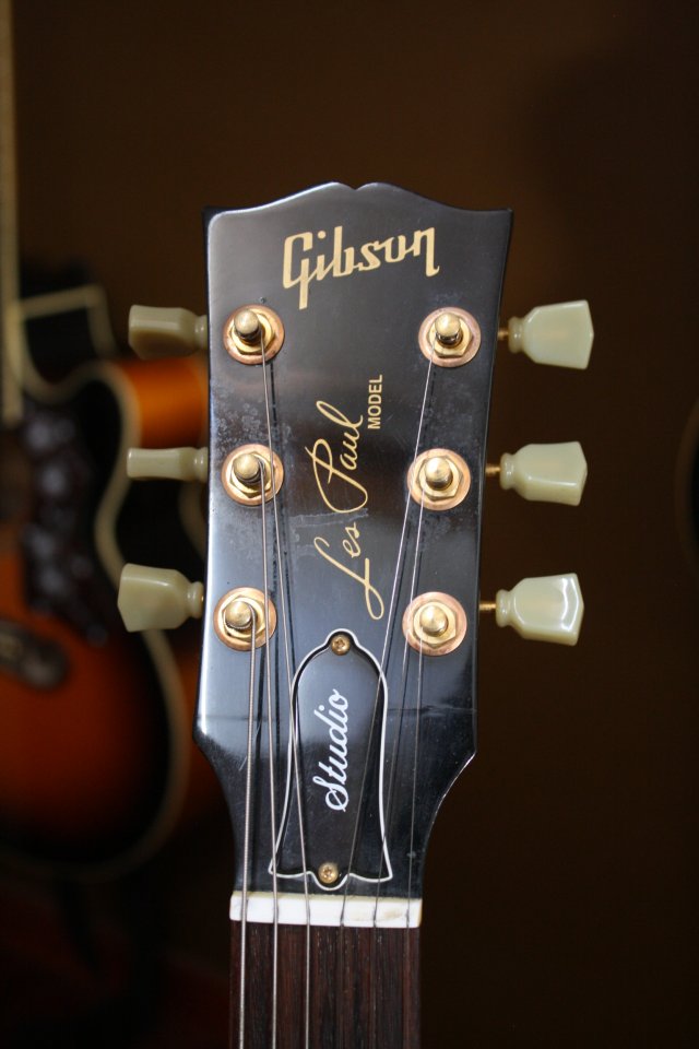 Gibson Les Paul Studio 2008 de segunda mano · Foto 3 de 6 · Girona · 850 €