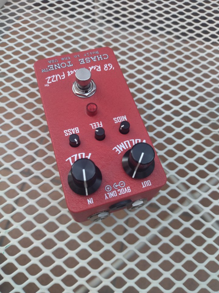Chase Tone '68 Red Velvet Fuzz de segunda mano · Foto 4 de 5 · Barcelona · 175 €