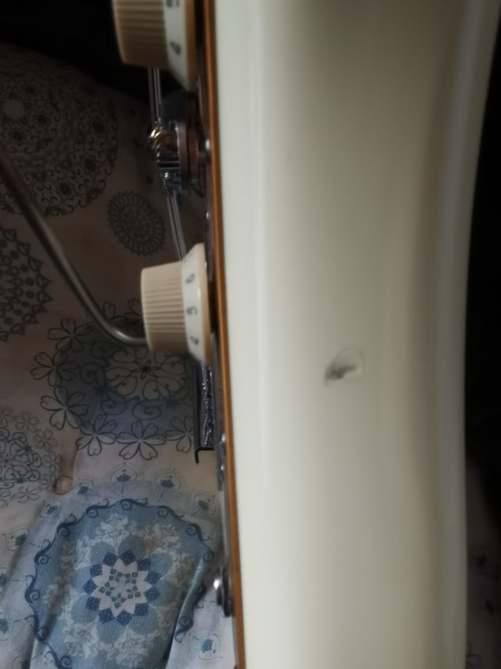 Squier J. Mascis Jazzmaster de segunda mano · Foto 5 de 8 · Ávila · 475 €