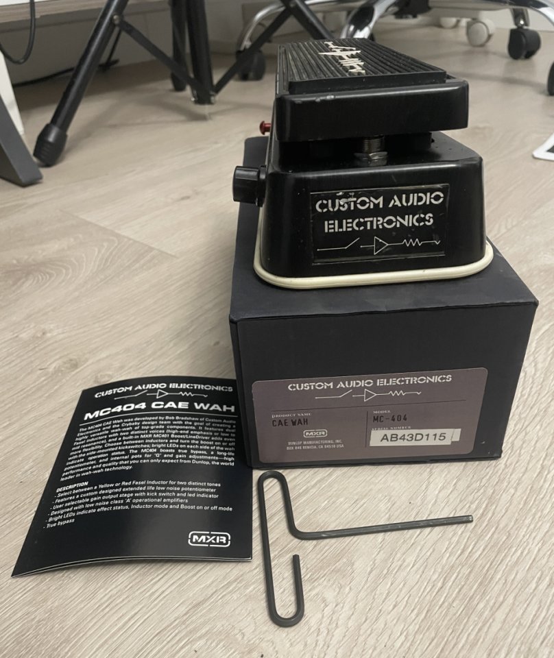 Wha Dunlop Custom Audio Electronics MC-404 de segunda mano · Foto 2 de 6 · Girona · 125 €