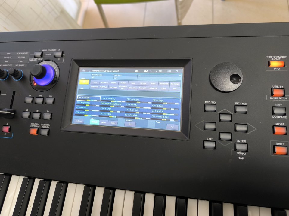 Yamaha modx8plus de segunda mano · Foto 3 de 8 · Tarragona · 1100 €