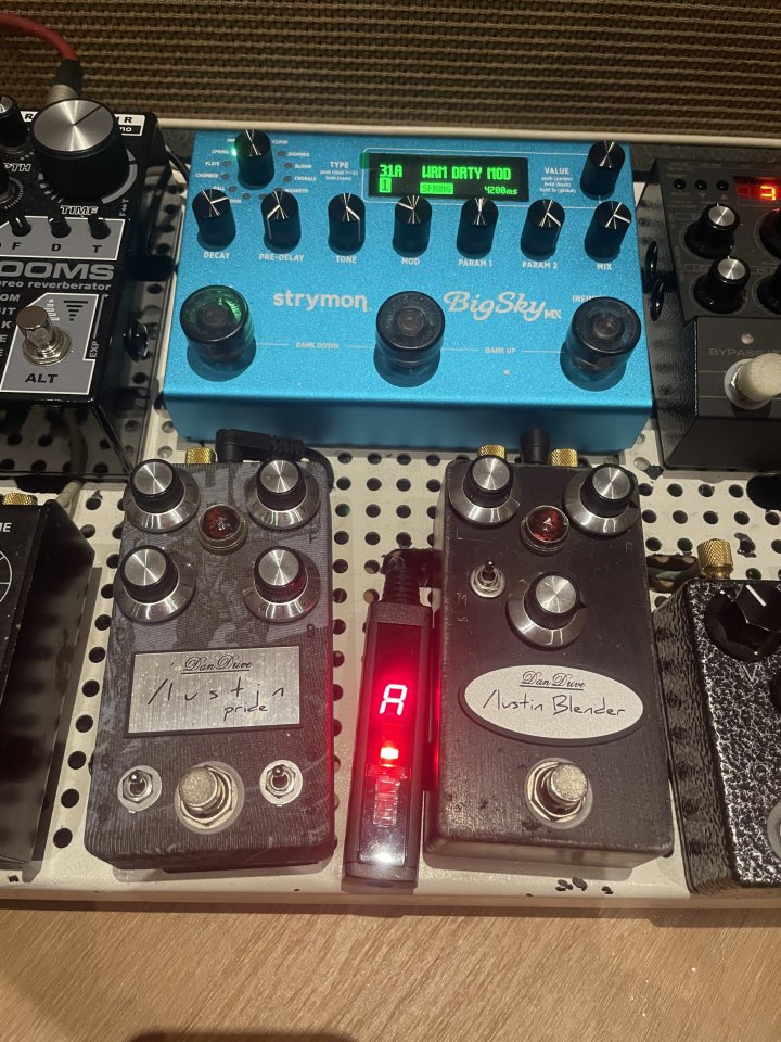 Dandrive pedals