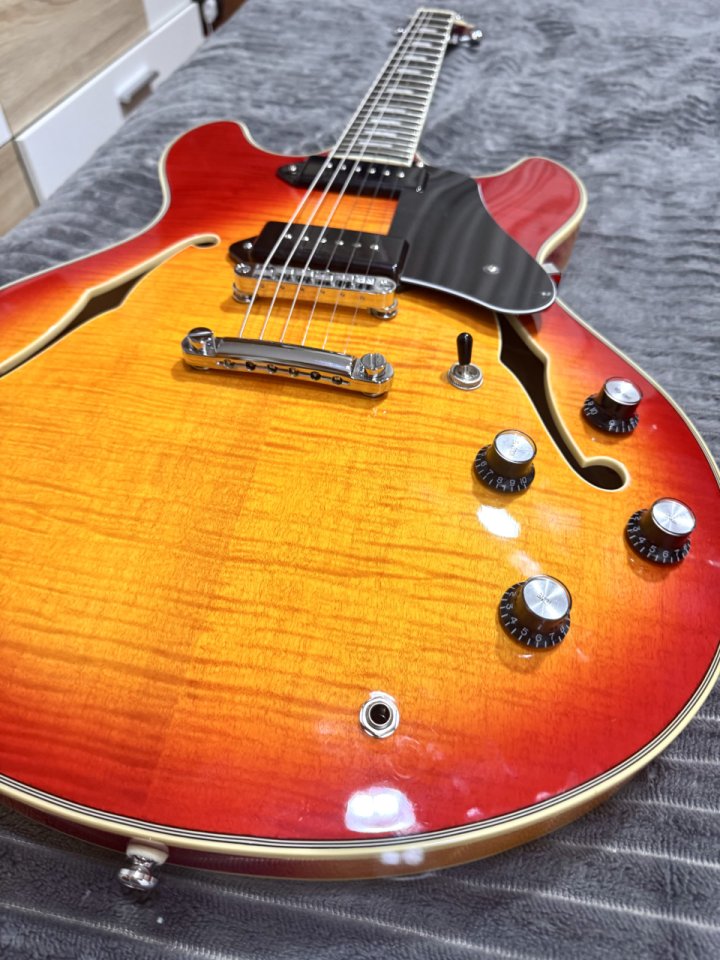 Larry Carlton H7V CS de segunda mano · Foto 2 de 10 · SC Tenerife · 455 €