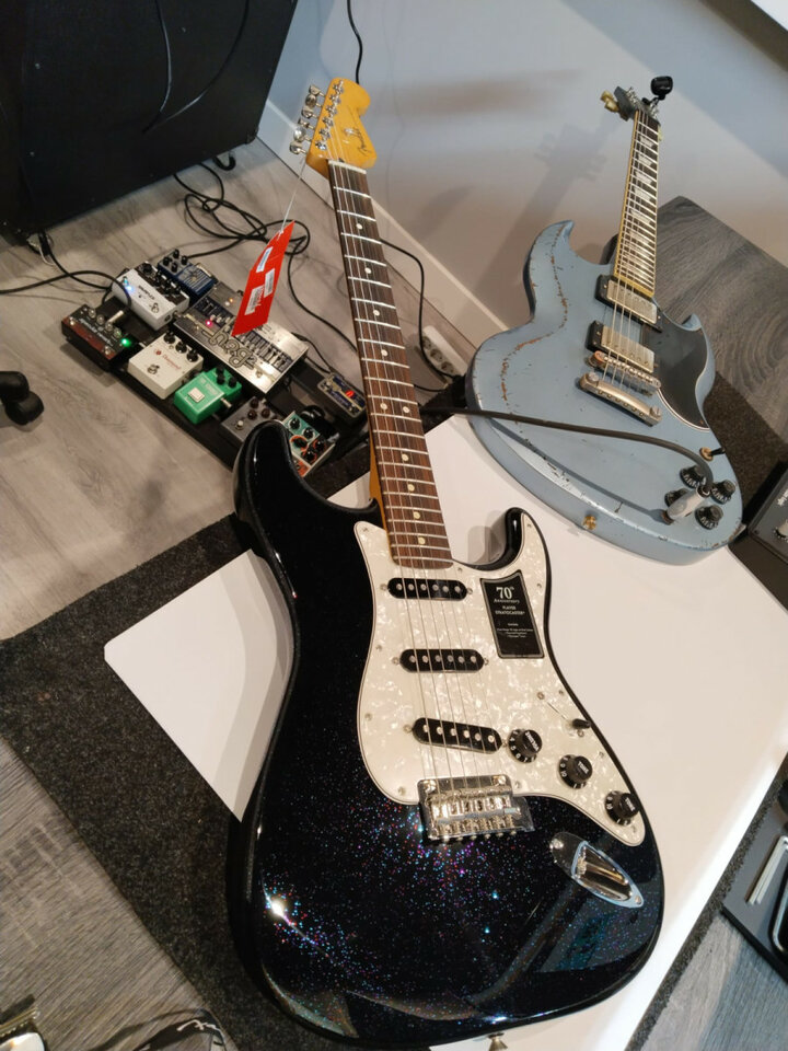 Fender Player Stratocaster 70 Anniversary Rw