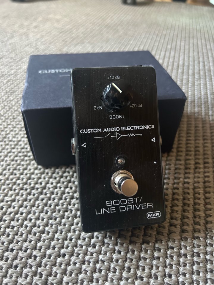 Varios pedalesMXR, Custom audio, Torpedo de segunda mano · Foto 3 de 6 · Asturias · 80 €