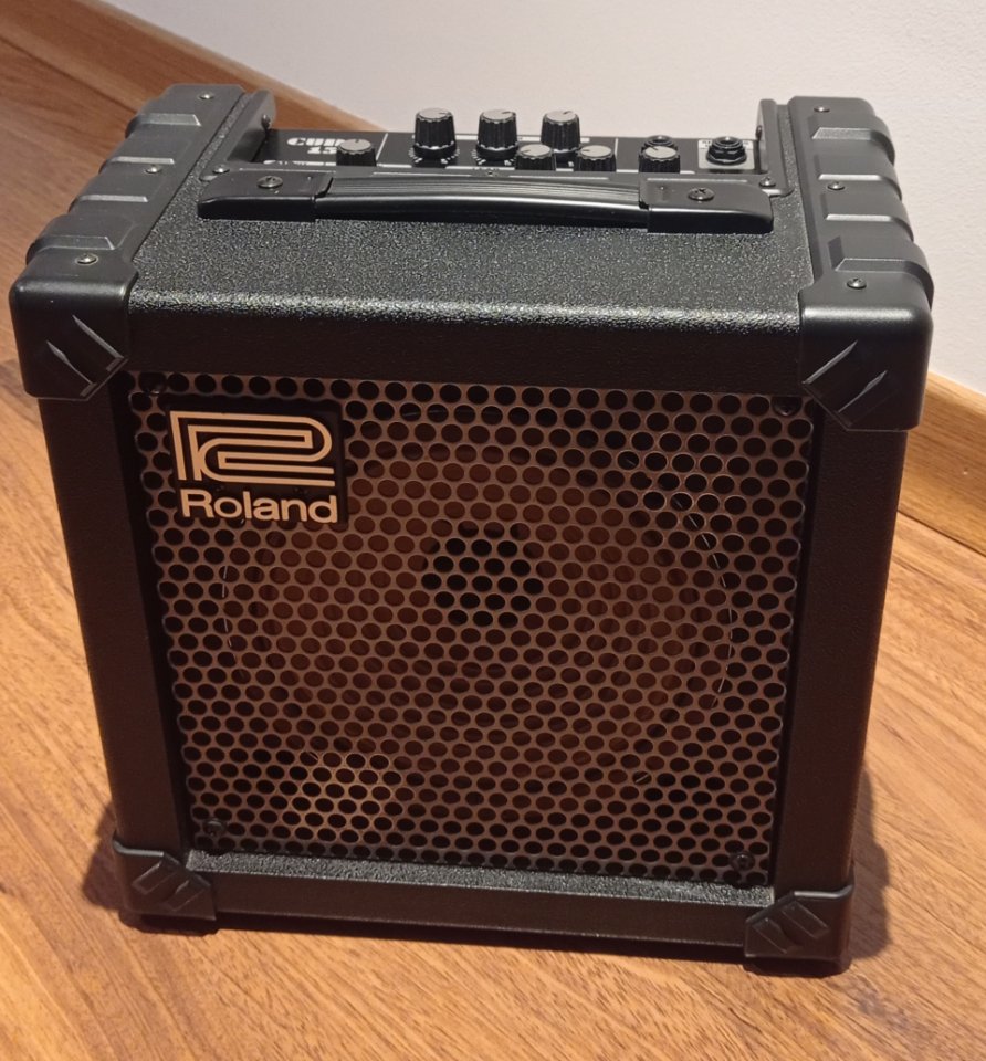 Amplificador para guitarra eléctrica Roland Cube 15