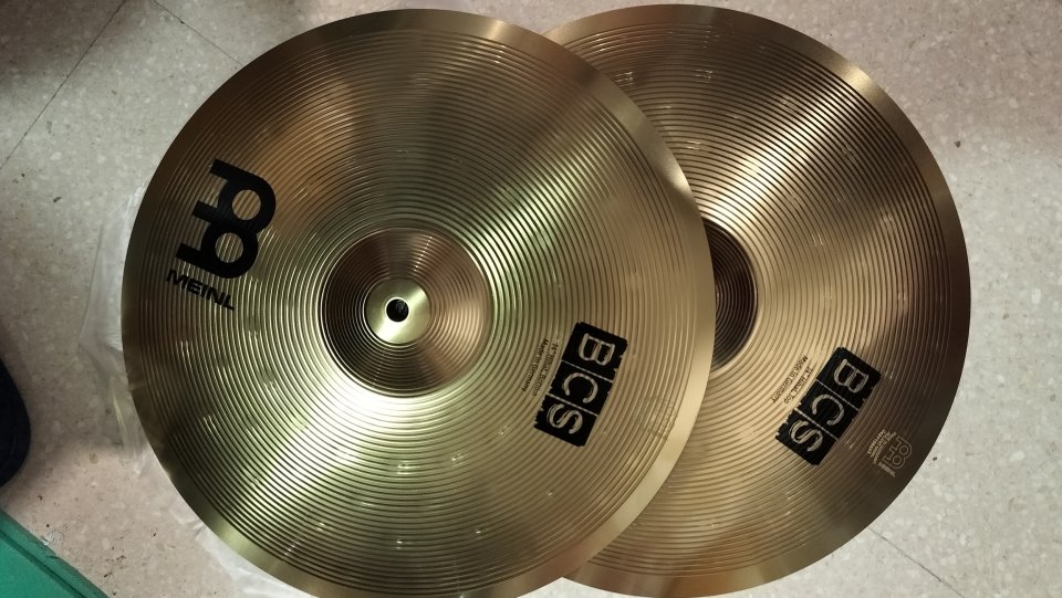 Platos Meinl nuevos ( ride, hihat)