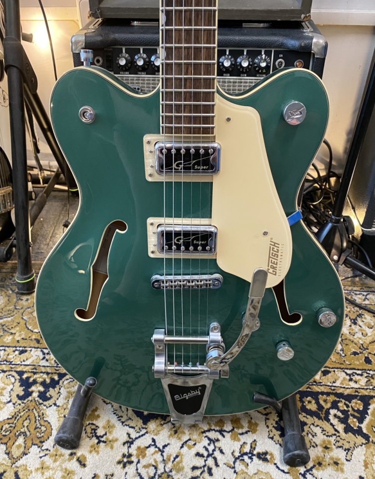 Gretsch G5622T Electromatic Center Block Double-Cut Bigsby de segunda mano · Foto 2 de 4 · Madrid · 650 €