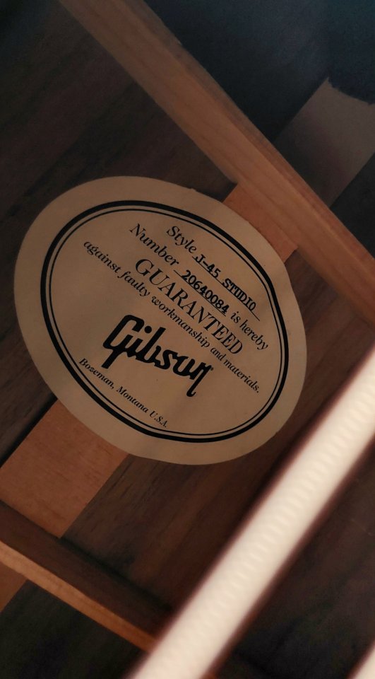 ÚLTIMO PRECIO!!! Gibson J-45 Studio Walnut Burst 2020 de segunda mano · Foto 7 de 9 · Asturias · 1490 €