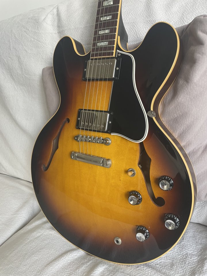 Gibson ES335 '63 Nashville Custom Shop reissue