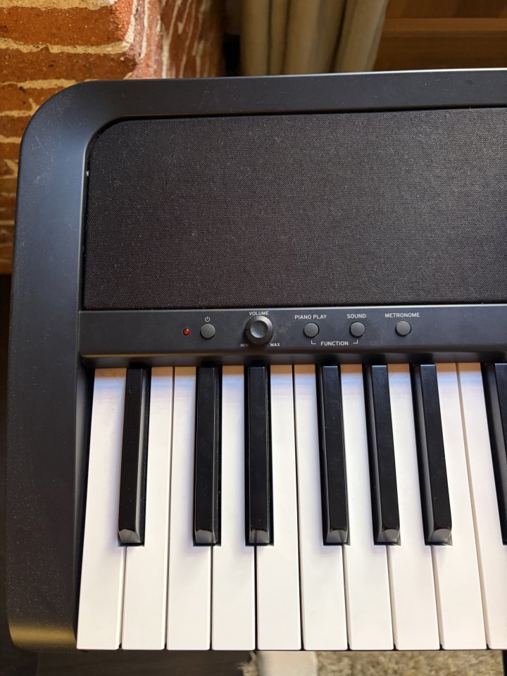 Korg B2 Teclado de segunda mano · Foto 4 de 7 · Madrid · 40 €