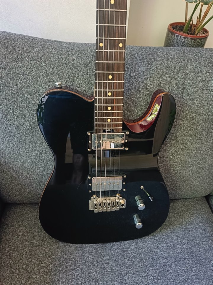 Harley Benton Fusion T mejorada tipo Fender Telecaster Deluxe de segunda mano · Foto 2 de 4 · Madrid · 375 €