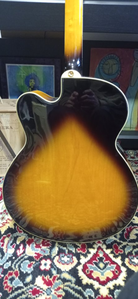 Fullerton tipo Gibson L5. (Envío incluido) de segunda mano · Foto 5 de 9 · A Coruña · 350 €
