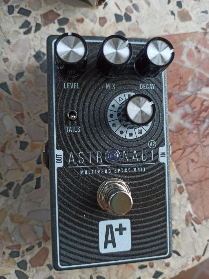 Shift Line A+ Astronaut V2