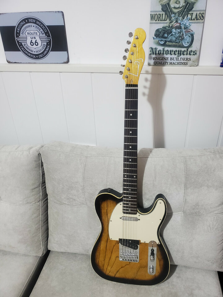 Telecaster de luthier. LAJ.