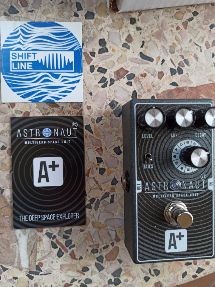 Shift Line A+ Astronaut V2