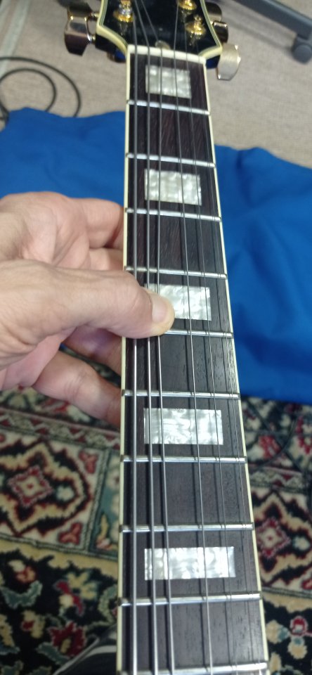 Fullerton tipo Gibson L5. (Envío incluido) de segunda mano · Foto 8 de 9 · A Coruña · 350 €