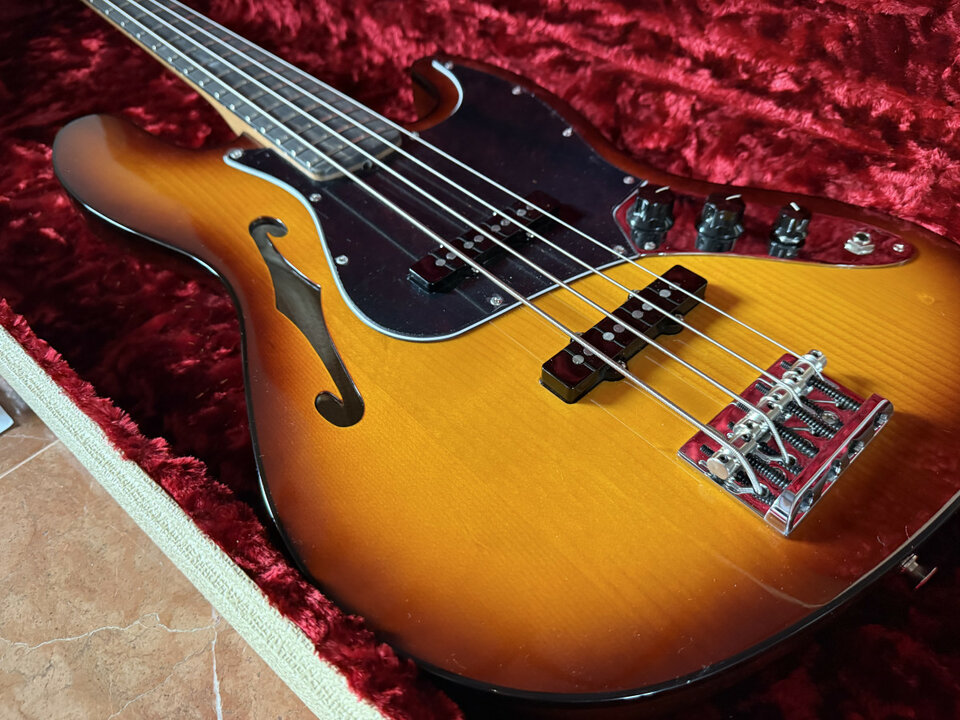 Fender Suona Thinline Jazz Bass - Nuevo a Estrenar