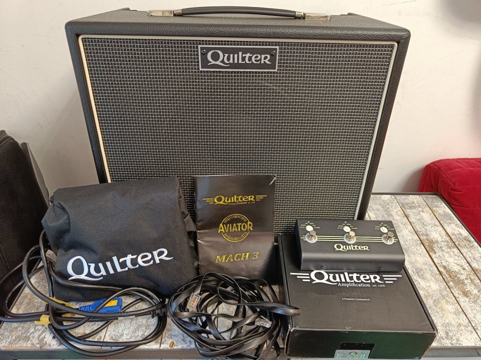 Quilter Aviator Mach 3 combo + footswitch de segunda mano · Foto 8 de 8 · Zaragoza · 950 €