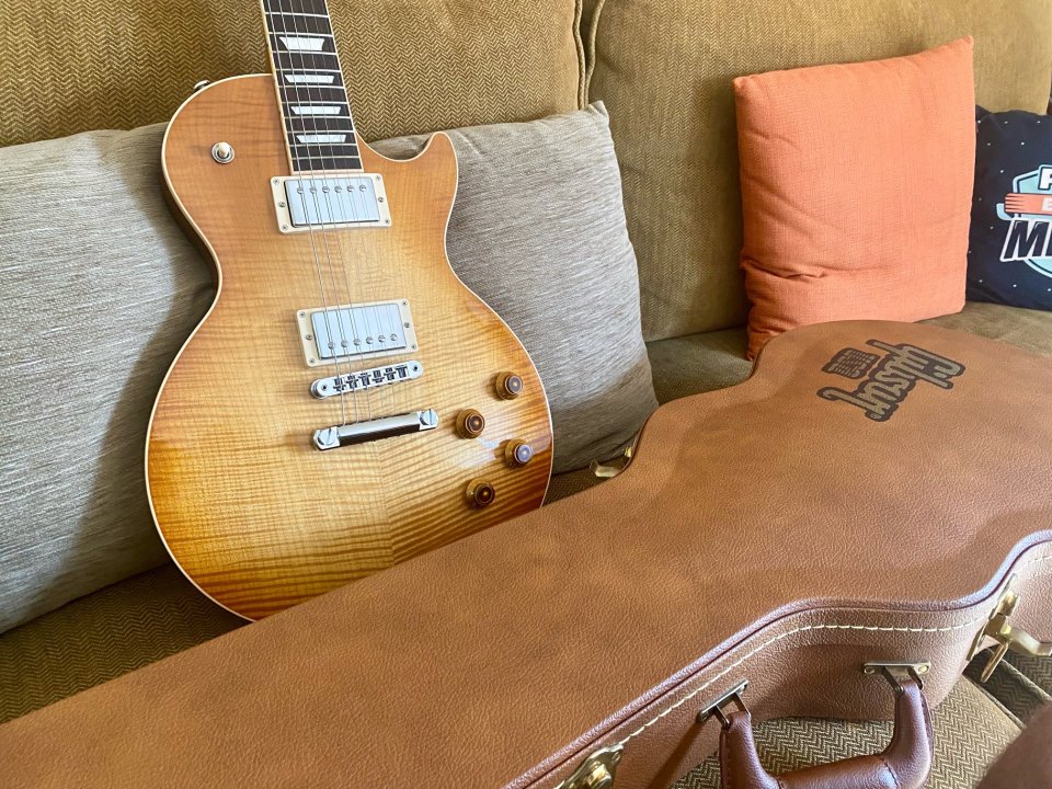 Gibson Les Paul Standard 2017 Honeyburst NUEVA de segunda mano · Foto 10 de 10 · Pontevedra · 1850 €