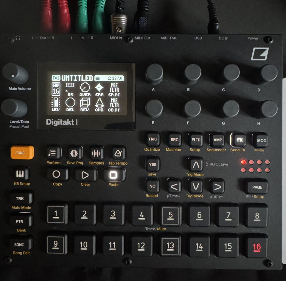 Elektron Digitakt 2 de segunda mano · Foto 2 de 5 · Cáceres · 750 €