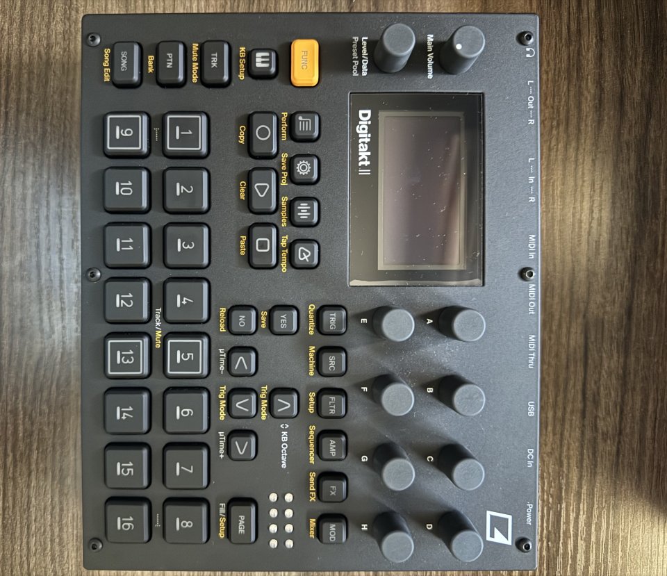 Elektron Digitakt 2 de segunda mano · Foto 3 de 5 · Cáceres · 750 €