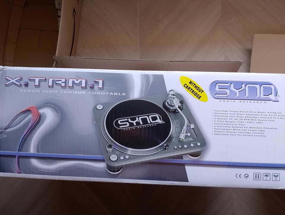 Plato giradiscos Synq XTRM1 de segunda mano · Foto 2 de 3 · Jaén · 370 €