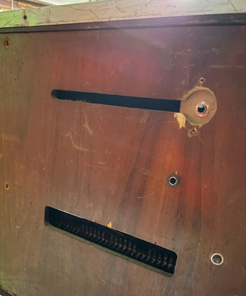 Hammond T-222 chop de segunda mano · Foto 2 de 8 · Barcelona · 600 €