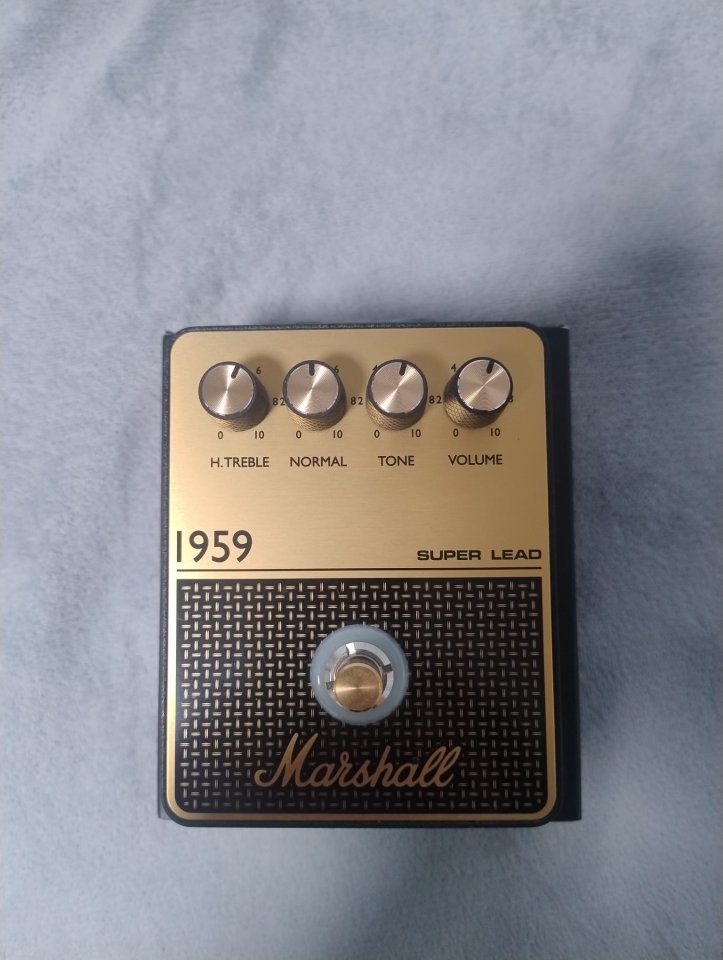Pedal De Distorsión Marshall 1959 Super Lead de segunda mano · Foto 1 de 4 · Valencia · 105 €