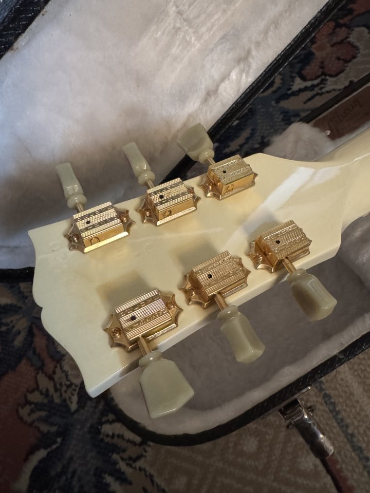 Gibson Les Paul Studio Gold "Alpine White 2008"