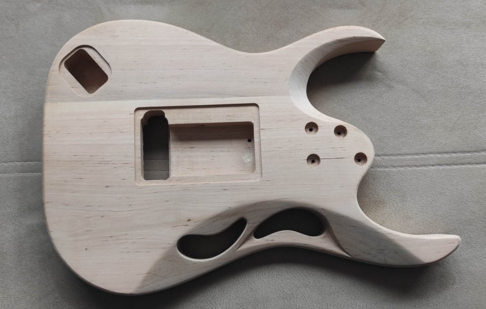 Cuerpo de una Ibanez PIA