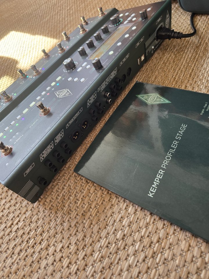 Kemper Profiler Stage + funda Kemper + pedal expresión de segunda mano · Foto 4 de 5 · Valencia · 950 €