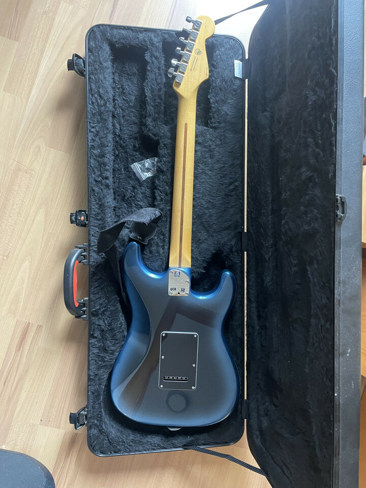 Fender Stratocaster Professional II ZURDOS