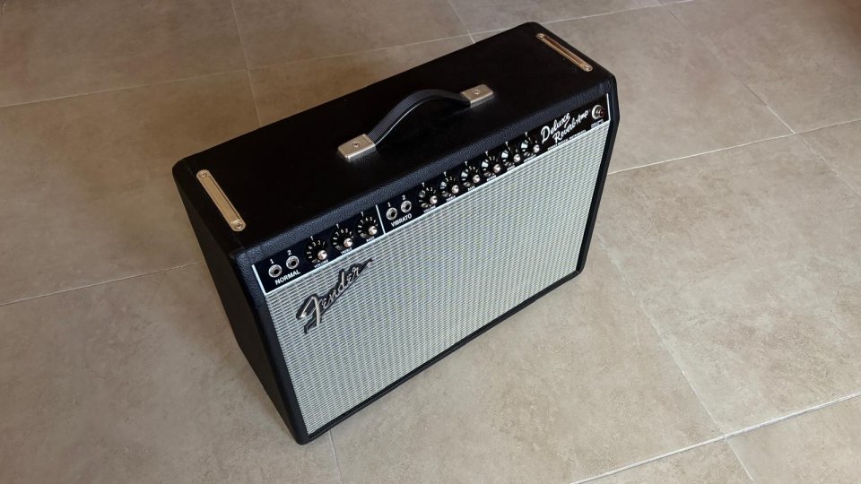 Fender Deluxe Reverb' 65 de segunda mano · Foto 2 de 5 · Valencia · 1500 €