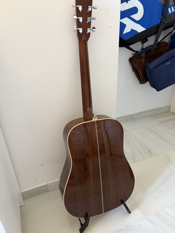 Martin HD-28 USA con pastilla instalada de segunda mano · Foto 2 de 6 · Málaga · 2900 €