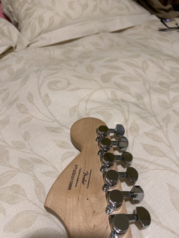 Squier stratocaster sunburst