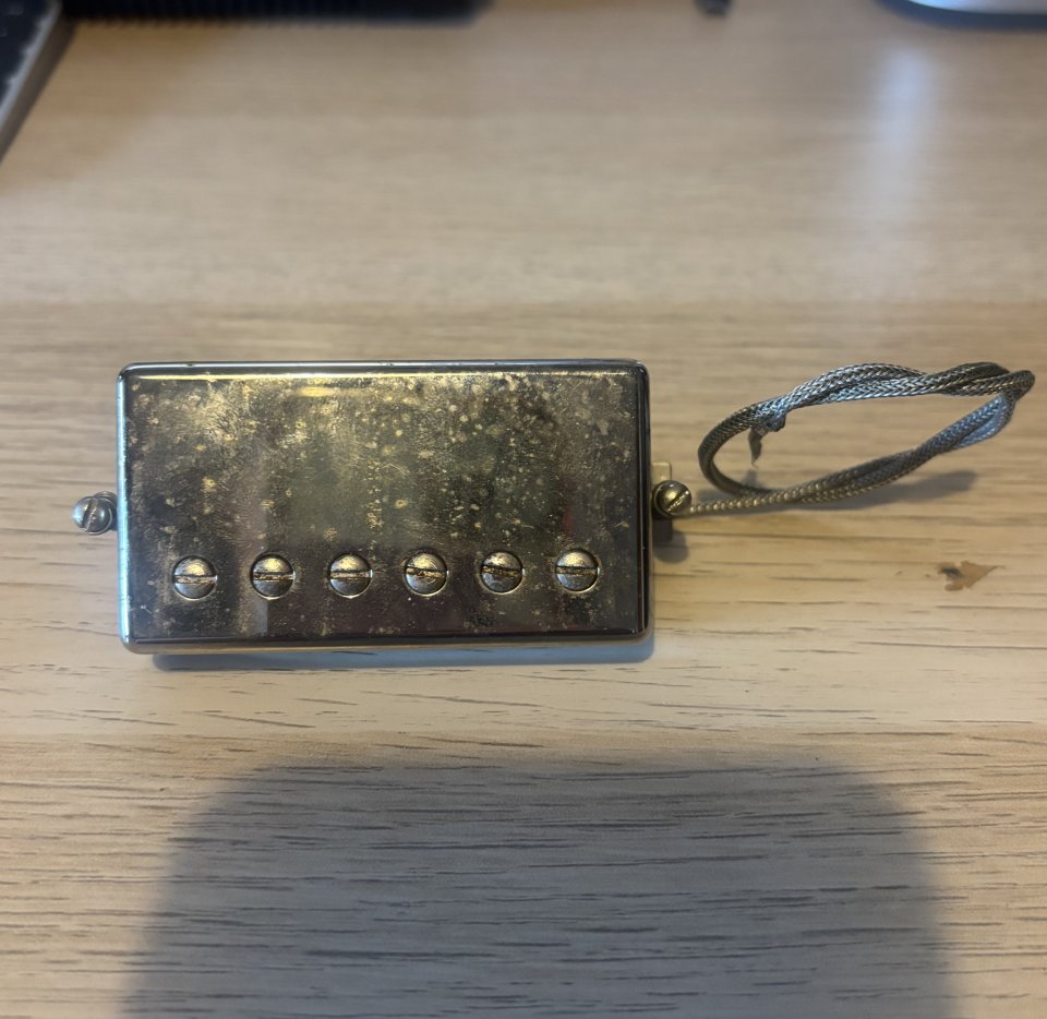 Gibson Burstbucker Pro de segunda mano · Foto 3 de 4 · Cádiz · 160 €