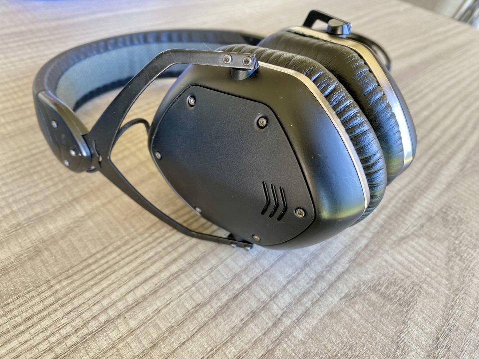 V-Moda LP2 de segunda mano · Foto 1 de 2 · Ciudad Real · 95 €