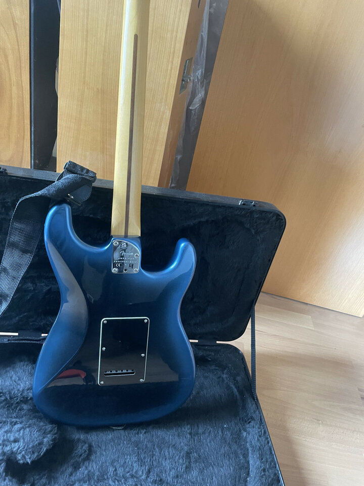 Fender Stratocaster Professional II ZURDOS